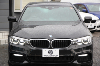 BMW 5シリーズ 523i Mｽﾎﾟｰﾂ ﾊｲﾗｲﾝ 全席ﾋｰﾀｰ黒革 HUD ｼﾞｪｽﾁｬｰｺﾝﾄﾛｰﾙ ﾜｲﾔﾚｽ充電 追従ACC ｽﾃｱﾘﾝｸﾞｻﾎﾟｰﾄ 液晶ﾒｰﾀｰ ﾀｯﾁ画面HDDﾅﾋﾞTV LEDﾍｯﾄﾞﾗｲﾄ ｵｰﾄﾊｲﾋﾞｰﾑ 360度ｶﾒﾗ 電動ﾄﾗﾝｸ 専用ｴｱﾛ ﾊﾟﾄﾞﾙｼﾌﾄ 19AW 2年保証