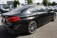 BMW 5シリーズ 523i Mｽﾎﾟｰﾂ ﾊｲﾗｲﾝ 全席ﾋｰﾀｰ黒革 HUD ｼﾞｪｽﾁｬｰｺﾝﾄﾛｰﾙ ﾜｲﾔﾚｽ充電 追従ACC ｽﾃｱﾘﾝｸﾞｻﾎﾟｰﾄ 液晶ﾒｰﾀｰ ﾀｯﾁ画面HDDﾅﾋﾞTV LEDﾍｯﾄﾞﾗｲﾄ ｵｰﾄﾊｲﾋﾞｰﾑ 360度ｶﾒﾗ 電動ﾄﾗﾝｸ 専用ｴｱﾛ ﾊﾟﾄﾞﾙｼﾌﾄ 19AW 2年保証