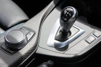 BMW Mシリーズ M2ｸｰﾍﾟMDCT 370馬力 直6ﾀｰﾎﾞ7速DCT ﾋｰﾀｰ黒革 FTPﾁｬｰｼﾞﾊﾟｲﾌﾟﾊｰﾏﾝｶｰﾄﾞﾝ HDDﾅﾋﾞBｶﾒﾗ 専用19AW 専用ﾌﾞﾚｰｷ 衝突軽減ﾌﾞﾚｰｷ 車線逸脱警告 歩行者警告 ﾌﾞﾚｰｷ付ｸﾙｺﾝ ｽﾏｰﾄｷｰ ｶｰﾎﾞﾝｲﾝﾃﾘｱﾄﾘﾑ ﾊﾟﾄﾞﾙｼﾌﾄ 2年保証