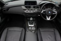 BMW Z4 Z4 Sdrive20i ﾊｲﾗｲﾝ 後期 ﾌｪｲｽﾘﾌﾄ後 新ﾃﾞｻﾞｲﾝﾍｯﾄﾞﾗｲﾄ ﾋｰﾀｰ黒革 電動ｵｰﾌﾟﾝ ｳｲﾝﾄﾞﾃﾞｨﾌﾚｸﾀｰ ﾒﾓﾘｰ付電動ｼｰﾄ 専用17AW iﾄﾞﾗｲﾌﾞHDDﾅﾋﾞBluetooth接続 ﾊﾟﾄﾞﾙｼﾌﾄ LEDﾘﾝｸﾞｷｾﾉﾝ 直噴ﾀｰﾎﾞ8速AT LEDﾘﾝｸﾞｷｾﾉﾝ 2年保証