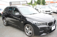 BMW X1 Xdrive18d Mｽﾎﾟｰﾂ ﾊｲﾗｲﾝ ｺﾝﾌｫｰﾄP 後期 ﾌｪｲｽﾘﾌﾄ後 ﾋｰﾀｰ黒革 追従ACC Mｼｰﾄﾍﾞﾙﾄ LEDﾍｯﾄﾞﾗｲﾄ&ﾃｰﾙ ﾀｯﾁﾊﾟﾈﾙ対応HDDﾅﾋﾞﾜｲﾔﾚｽ充電 新ﾒｰﾀｰ Pｱｼｽﾄ 電動ﾄﾗﾝｸ 衝突軽減ﾌﾞﾚｰｷ 車線逸脱警告 歩行者警告 2年保証