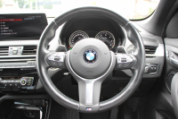 BMW X1 Xdrive18d Mｽﾎﾟｰﾂ ﾊｲﾗｲﾝ ｺﾝﾌｫｰﾄP 後期 ﾌｪｲｽﾘﾌﾄ後 ﾋｰﾀｰ黒革 追従ACC Mｼｰﾄﾍﾞﾙﾄ LEDﾍｯﾄﾞﾗｲﾄ&ﾃｰﾙ ﾀｯﾁﾊﾟﾈﾙ対応HDDﾅﾋﾞﾜｲﾔﾚｽ充電 新ﾒｰﾀｰ Pｱｼｽﾄ 電動ﾄﾗﾝｸ 衝突軽減ﾌﾞﾚｰｷ 車線逸脱警告 歩行者警告 2年保証
