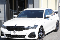 BMW 3シリーズ 330i Mｽﾎﾟｰﾂ ﾊｲﾗｲﾝ ｺﾝﾌｫｰﾄP 1ｵﾅ 高出力 258馬力 ﾋｰﾀｰ黒革 追従ACC 渋滞ﾊﾝｽﾞｵﾌ 360度ｶﾒﾗ Pｱｼｽﾄﾌﾟﾗｽ LEDﾍｯﾄﾞﾗｲﾄ ｵｰﾄﾊｲﾋﾞｰﾑ Mｽﾎﾟｰﾂﾌﾞﾚｰｷ ﾀｯﾁ画面HDDﾅﾋﾞｱｯﾌﾟﾙｶｰﾌﾟﾚｲ Hifiｽﾋﾟｰｶｰ 電動ﾄﾗﾝｸ ｱﾝﾋﾞｴﾝﾄﾗｲﾄ 2年保証
