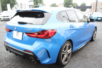 BMW 1シリーズ M135i Xdrive ﾃﾞﾋﾞｭｰP ｺﾝﾌｫｰﾄP 4WD 306馬力 Mｽﾎﾟｰﾂｼｰﾄ ｱﾀﾞﾌﾟﾃｨﾌﾞｻｽ Mｼｰﾄﾍﾞﾙﾄ ｼｰﾄﾋｰﾀｰ BMWﾗｲﾌﾞｺｯｸﾋﾟｯﾄ 追従ACC 電動ﾄﾗﾝｸ ｱｯﾌﾟﾙｶｰﾌﾟﾚｲ 純正HDDﾅﾋﾞPｱｼｽﾄ LEDﾍｯﾄﾞﾗｲﾄ ﾚｰﾝﾁｪﾝｼﾞ警告 衝突軽減ﾌﾞﾚｰｷ 2年保証