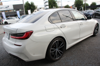 BMW 3シリーズ 330i Mｽﾎﾟｰﾂ ﾃﾞﾋﾞｭｰP ｺﾝﾌｫｰﾄP 高出力 258馬力 ﾋｰﾀｰ黒革 追従ACC 360度ｶﾒﾗ Pｱｼｽﾄﾌﾟﾗｽ LEDﾍｯﾄﾞﾗｲﾄ ｵｰﾄﾊｲﾋﾞｰﾑ Mｽﾎﾟｰﾂﾌﾞﾚｰｷ ﾀｯﾁ画面HDDﾅﾋﾞｱｯﾌﾟﾙｶｰﾌﾟﾚｲ Hifiｽﾋﾟｰｶｰ 電動ﾄﾗﾝｸ ｱﾝﾋﾞｴﾝﾄﾗｲﾄ 2年保証
