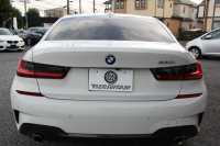 BMW 3シリーズ 330i Mｽﾎﾟｰﾂ ﾃﾞﾋﾞｭｰP ｺﾝﾌｫｰﾄP 高出力 258馬力 ﾋｰﾀｰ黒革 追従ACC 360度ｶﾒﾗ Pｱｼｽﾄﾌﾟﾗｽ LEDﾍｯﾄﾞﾗｲﾄ ｵｰﾄﾊｲﾋﾞｰﾑ Mｽﾎﾟｰﾂﾌﾞﾚｰｷ ﾀｯﾁ画面HDDﾅﾋﾞｱｯﾌﾟﾙｶｰﾌﾟﾚｲ Hifiｽﾋﾟｰｶｰ 電動ﾄﾗﾝｸ ｱﾝﾋﾞｴﾝﾄﾗｲﾄ 2年保証