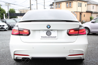 BMW 3シリーズ 320i Mｽﾎﾟｰﾂ 後期 8A新EG Mﾊﾟﾌｫｰﾏﾝｽｴｱﾛ&内装ﾄﾘﾑ&ﾃｰﾙ 追従ACC LEDﾍｯﾄﾞﾗｲﾄ LEDﾃｰﾙ HDDﾅﾋﾞBｶﾒﾗ ｽﾏｰﾄｷｰ Bluetooth接続 衝突軽減ﾌﾞﾚｰｷ 車線逸脱警告 歩行者警告 ﾊﾟﾄﾞﾙｼﾌﾄ ﾒﾓﾘｰ付電動ｼｰﾄ 2年保証