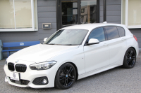 BMW 1シリーズ 118d Mｽﾎﾟｰﾂ ｴﾃﾞｨｼｮﾝｼｬﾄﾞｰ ｱｯﾌﾟｸﾞﾚｰﾄﾞP 特別限定車 後期 ﾋｰﾀｰ黒革 ｼｰﾄﾒﾓﾘｰ 電動ｼｰﾄ ﾀﾞｰｸLEDﾍｯﾄﾞﾗｲﾄ 追従ACC HI-FIｽﾋﾟｰｶｰ ﾀｯﾁ画面HDDﾅﾋﾞBｶﾒﾗ Bluetoothｵｰﾃﾞｨｵ 衝突軽減ﾌﾞﾚｰｷ 車線逸脱警告 歩行者警告 2年保証