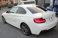 BMW 2シリーズ M240i ｸｰﾍﾟ後期 B58新ｴﾝｼﾞﾝ 直6ﾀｰﾎﾞ340馬力 ﾋｰﾀｰ赤革 追従ACC LEDﾍｯﾄﾞﾗｲﾄ LEDﾃｰﾙ ｱﾀﾞﾌﾟﾃｨﾌﾞMｻｽ 専用ﾌﾞﾚｰｷ ﾀｯﾁ画面HDDﾅﾋﾞPｱｼｽﾄ ﾊﾟﾄﾞﾙｼﾌﾄ 8速AT 衝突軽減ﾌﾞﾚｰｷ 車線逸脱警告 歩行者警告 2