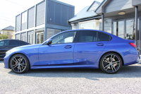 BMW 3シリーズ 330i Mｽﾎﾟｰﾂ ﾊｲﾗｲﾝ ｺﾝﾌｫｰﾄP 高出力 258馬力 ﾋｰﾀｰ黒革 追従ACC 360度ｶﾒﾗ Pｱｼｽﾄﾌﾟﾗｽ ｵﾌﾟｼｮﾝ19AW LEDﾍｯﾄﾞﾗｲﾄ ｵｰﾄﾊｲﾋﾞｰﾑ Mｽﾎﾟｰﾂﾌﾞﾚｰｷ ﾀｯﾁ画面HDDﾅﾋﾞｱｯﾌﾟﾙｶｰﾌﾟﾚｲ Hifiｽﾋﾟｰｶｰ 電動ﾄﾗﾝｸ ｱﾝﾋﾞｴﾝﾄﾗｲﾄ 2年保証