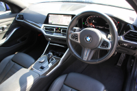 BMW 3シリーズ 330i Mｽﾎﾟｰﾂ ﾊｲﾗｲﾝ ｺﾝﾌｫｰﾄP 高出力 258馬力 ﾋｰﾀｰ黒革 追従ACC 360度ｶﾒﾗ Pｱｼｽﾄﾌﾟﾗｽ ｵﾌﾟｼｮﾝ19AW LEDﾍｯﾄﾞﾗｲﾄ ｵｰﾄﾊｲﾋﾞｰﾑ Mｽﾎﾟｰﾂﾌﾞﾚｰｷ ﾀｯﾁ画面HDDﾅﾋﾞｱｯﾌﾟﾙｶｰﾌﾟﾚｲ Hifiｽﾋﾟｰｶｰ 電動ﾄﾗﾝｸ ｱﾝﾋﾞｴﾝﾄﾗｲﾄ 2年保証