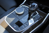 BMW 3シリーズ 320i Mｽﾎﾟｰﾂ ﾃﾞﾋﾞｭｰP ｺﾝﾌｫｰﾄP ﾋｰﾀｰ黒革 専用ﾌﾞﾙｰｽﾃｯﾁ ｵﾌﾟｼｮﾝ19AW 追従ACC LEDﾍｯﾄﾞﾗｲﾄ ｵｰﾄﾊｲﾋﾞｰﾑ ﾀｯﾁ画面HDDﾅﾋﾞｱｯﾌﾟﾙｶｰﾌﾟﾚｲ Pｱｼｽﾄ 電動ﾄﾗﾝｸ ｽﾏｰﾄｷｰ 専用ｴｱﾛ Hifiｽﾋﾟｰｶｰ 2年保証