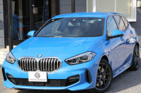 BMW 1シリーズ 118d Mｽﾎﾟｰﾂ MｽﾎﾟｰﾂﾌﾟﾗｽP ｺﾝﾌｫｰﾄP 1ｵｰﾅ Mｽﾎﾟｰﾂｼｰﾄ Mｼｰﾄﾍﾞﾙﾄ Mﾘｱｽﾎﾟｲﾗｰ Mｽﾎﾟｰﾂﾌﾞﾚｰｷ 専用18AW 追従ACC ｱｯﾌﾟﾙｶｰﾌﾟﾚｲ idriveﾅﾋﾞｹﾞｰｼｮﾝP BMWﾗｲﾌﾞｺｯｸﾋﾟｯﾄﾞAI音声会話 電動ﾄﾗﾝｸ 後退ｱｼｽﾄ 2年保証