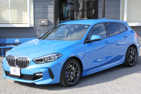 BMW 1シリーズ 118d Mｽﾎﾟｰﾂ MｽﾎﾟｰﾂﾌﾟﾗｽP ｺﾝﾌｫｰﾄP 1ｵｰﾅ Mｽﾎﾟｰﾂｼｰﾄ Mｼｰﾄﾍﾞﾙﾄ Mﾘｱｽﾎﾟｲﾗｰ Mｽﾎﾟｰﾂﾌﾞﾚｰｷ 専用18AW 追従ACC ｱｯﾌﾟﾙｶｰﾌﾟﾚｲ idriveﾅﾋﾞｹﾞｰｼｮﾝP BMWﾗｲﾌﾞｺｯｸﾋﾟｯﾄﾞAI音声会話 電動ﾄﾗﾝｸ 後退ｱｼｽﾄ 2年保証
