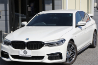 BMW 5シリーズ 523d Mｽﾎﾟｰﾂ ﾊｲﾗｲﾝ ﾃﾞﾋﾞｭｰP 1ｵﾅ 全席ﾋｰﾀｰ黒革 ｿﾌﾄｸﾛｰｽﾞﾄﾞｱ HUD ｼﾞｪｽﾁｬｰC LEDﾍｯﾄﾞﾗｲﾄ ｵｰﾄﾊｲﾋﾞｰﾑ 追従ACC 液晶ﾒｰﾀｰ ﾀｯﾁ画面HDDﾅﾋﾞTV 360度ｶﾒﾗ 電動ﾄﾗﾝｸ 19AW 専用ｴｱﾛ ｽﾏｰﾄｷｰ 2年保証