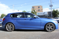 BMW 1シリーズ M135i 直6ﾀｰﾎﾞ320馬力 ﾅｶﾞﾎﾘﾚｰｼﾝｸﾞﾁｬｰｼﾞﾊﾟｲﾌﾟ衝突軽減ﾌﾞﾚｰｷ 車線逸脱警告 歩行者警告 ﾌﾞﾚｰｷ付ｸﾙｺﾝ ﾌﾙｾｸﾞTV Bｶﾒﾗ ｱﾀﾞﾌﾟﾃｨﾌﾞMｻｽ ﾀｯﾁﾊﾟｯﾄﾞ対応HDDﾅﾋﾞ専用ｴｱﾛ 18AW&ﾌﾞﾚｰｷ 左右独立ｵｰﾄｴｱｺﾝ ﾊﾟﾄﾞﾙｼﾌﾄ 2年保証