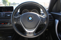 BMW 1シリーズ M135i 直6ﾀｰﾎﾞ320馬力 ﾅｶﾞﾎﾘﾚｰｼﾝｸﾞﾁｬｰｼﾞﾊﾟｲﾌﾟ衝突軽減ﾌﾞﾚｰｷ 車線逸脱警告 歩行者警告 ﾌﾞﾚｰｷ付ｸﾙｺﾝ ﾌﾙｾｸﾞTV Bｶﾒﾗ ｱﾀﾞﾌﾟﾃｨﾌﾞMｻｽ ﾀｯﾁﾊﾟｯﾄﾞ対応HDDﾅﾋﾞ専用ｴｱﾛ 18AW&ﾌﾞﾚｰｷ 左右独立ｵｰﾄｴｱｺﾝ ﾊﾟﾄﾞﾙｼﾌﾄ 2年保証