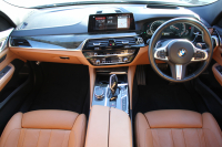 BMW 6シリーズ 640i Xdrive ｸﾞﾗﾝﾂｰﾘｽﾓ Mｽﾎﾟｰﾂ ｲﾉﾍﾞｰｼｮﾝP ｺﾝﾌｫｰﾄP 4WD ﾘｱｴﾝﾀｰﾃｲﾒﾝﾄ 後席ﾓﾆﾀｰ 直6ﾀｰﾎﾞ340馬力 ﾊﾟﾉﾗﾏｻﾝR ｺﾝﾌｫｰﾄｼｰﾄ ﾍﾞﾝﾁﾚｰｼｮﾝ 全席ﾋｰﾀｰ茶革 全ﾄﾞｱｿﾌﾄｸﾛｰｽﾞﾃﾞｨｽﾌﾟﾚｲｷｰ ｼﾞｪｽﾁｬｰC 360度ｶﾒﾗ 追従ACC HUD 2年保証
