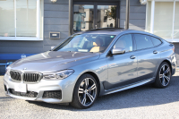 BMW 6シリーズ 640i Xdrive ｸﾞﾗﾝﾂｰﾘｽﾓ Mｽﾎﾟｰﾂ ｲﾉﾍﾞｰｼｮﾝP ｺﾝﾌｫｰﾄP 4WD ﾘｱｴﾝﾀｰﾃｲﾒﾝﾄ 後席ﾓﾆﾀｰ 直6ﾀｰﾎﾞ340馬力 ﾊﾟﾉﾗﾏｻﾝR ｺﾝﾌｫｰﾄｼｰﾄ ﾍﾞﾝﾁﾚｰｼｮﾝ 全席ﾋｰﾀｰ茶革 全ﾄﾞｱｿﾌﾄｸﾛｰｽﾞﾃﾞｨｽﾌﾟﾚｲｷｰ ｼﾞｪｽﾁｬｰC 360度ｶﾒﾗ 追従ACC HUD 2年保証