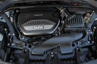 BMW X1 Xdrive18d Mｽﾎﾟｰﾂ 後期 1ｵﾅ 追従ACC LEDﾍｯﾄﾞﾗｲﾄ LEDﾃｰﾙ ﾀｯﾁﾊﾟﾈﾙ対応HDDﾅﾋﾞﾌﾙｾｸﾞTV HDMI入力端子 新ﾒｰﾀｰ Bluetooth接続 Pｱｼｽﾄ 電動ﾄﾗﾝｸ 衝突軽減ﾌﾞﾚｰｷ 車線逸脱警告 歩行者警告 専用ｴｱﾛ 2年保証