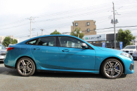 BMW 2シリーズ M235i Xdrive ｸﾞﾗﾝｸｰﾍﾟﾃﾞﾋﾞｭｰP 4WD 306馬力 ｱﾀﾞﾌﾟﾃｨﾌﾞMｻｽ Mｽﾎﾟｰﾂｼｰﾄ Mｼｰﾄﾍﾞﾙﾄ Mｽﾎﾟｰﾂﾌﾞﾚｰｷ 追従ACC 後退ｱｼｽﾄ LEDﾍｯﾄﾞﾗｲﾄ 専用18AW Applecarplay対応 HDDﾅﾋﾞPｱｼｽﾄ BMWﾗｲﾌﾞｺｯｸﾋﾟｯﾄ 2年保証