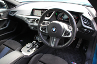 BMW 2シリーズ M235i Xdrive ｸﾞﾗﾝｸｰﾍﾟﾃﾞﾋﾞｭｰP 4WD 306馬力 ｱﾀﾞﾌﾟﾃｨﾌﾞMｻｽ Mｽﾎﾟｰﾂｼｰﾄ Mｼｰﾄﾍﾞﾙﾄ Mｽﾎﾟｰﾂﾌﾞﾚｰｷ 追従ACC 後退ｱｼｽﾄ LEDﾍｯﾄﾞﾗｲﾄ 専用18AW Applecarplay対応 HDDﾅﾋﾞPｱｼｽﾄ BMWﾗｲﾌﾞｺｯｸﾋﾟｯﾄ 2年保証
